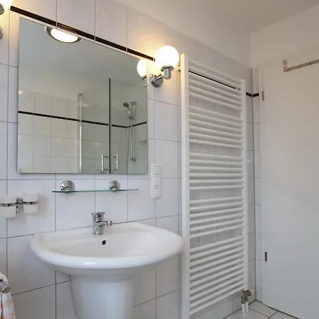 公寓 Seeschwalbe 17 博尔滕哈根